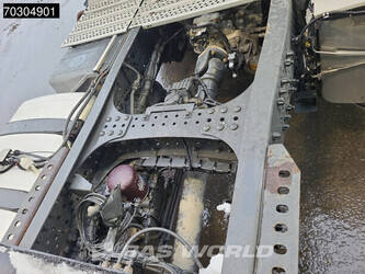 2019-mercedes-benz-actros-1843-1400610-44704943