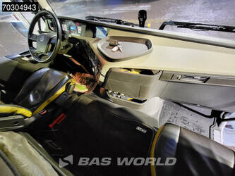 2016-volvo-fh16-650-1400611-44704987