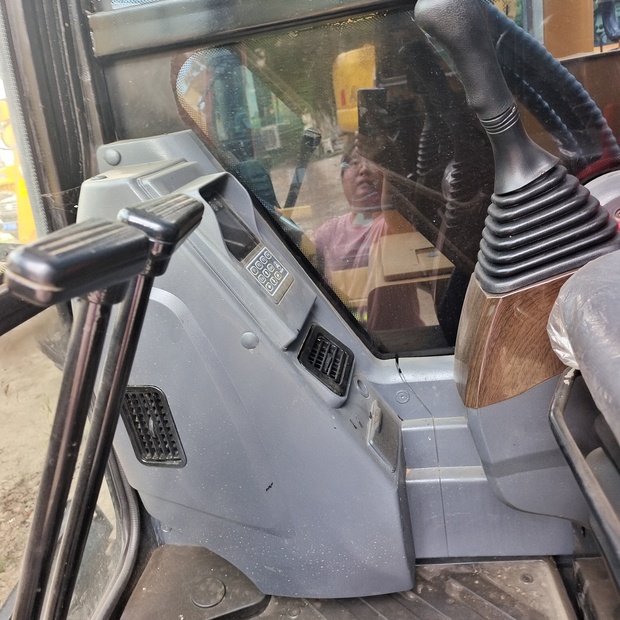 2023 SANY SY75C-44705299