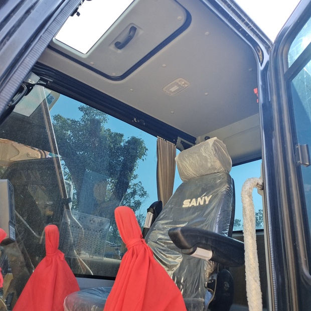 2023 SANY SY135C-44705372