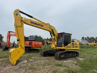 صورة ل حفارات 2024 كوماتسو PC240-8 للبيع في الصّين