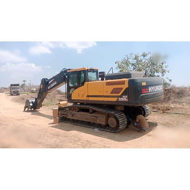 2025 Hyundai HX380L-44706638