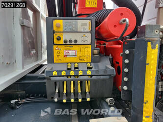 2017-iveco-trakker-310-44706743