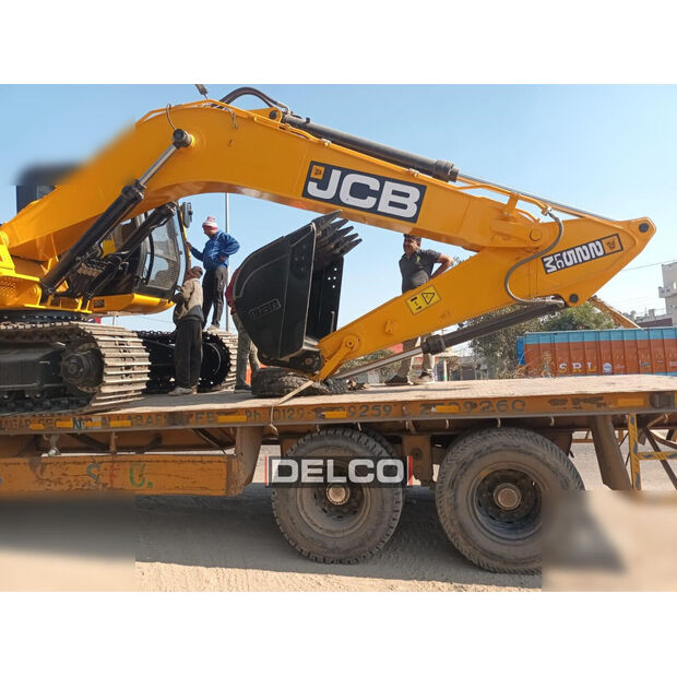 2025 جيه سي بي 225LC-44707013