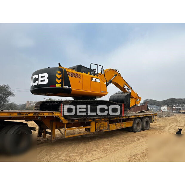 2025 جيه سي بي 225LC-44707016