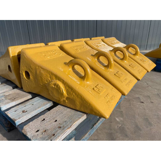 2025 Caterpillar 365-44707556