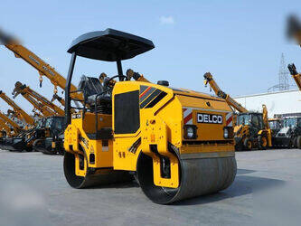 صورة ل معدات رص 2025 ديلكو DD120