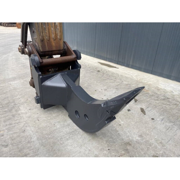 2025 سميتما CW40-44708172