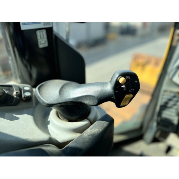 2016 Caterpillar D6N LGP-44708769