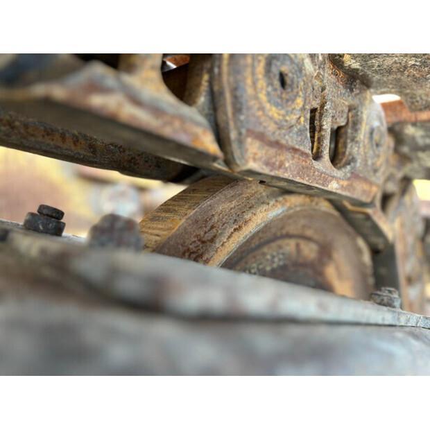 2011 Caterpillar D6N LGP-44708849