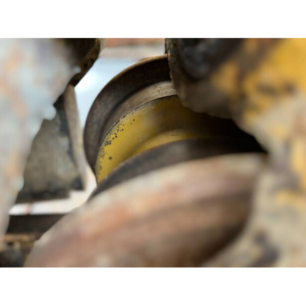 2011 Caterpillar D6N LGP-44708850