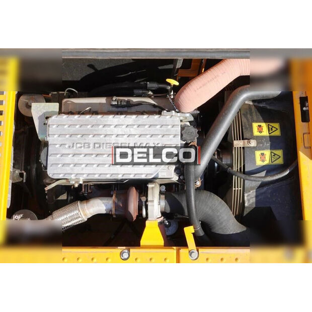 2025 JCB 225LC-44709114