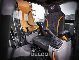 2025-case-cx220c-1400899-44709753