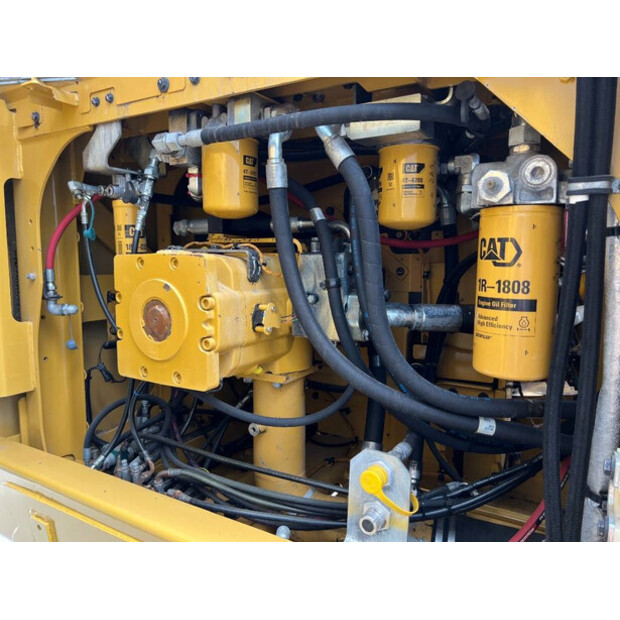 2014 Caterpillar 374FL ME-44709786