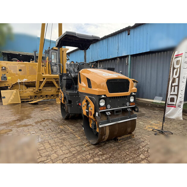 2025 CASE 450NX-44710128