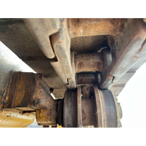 1986 Caterpillar 953-44710196