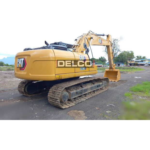 2025 كاتربيلر 323D3-44710524