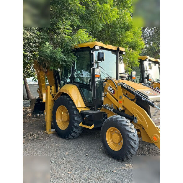 2025 Caterpillar 424-44710569