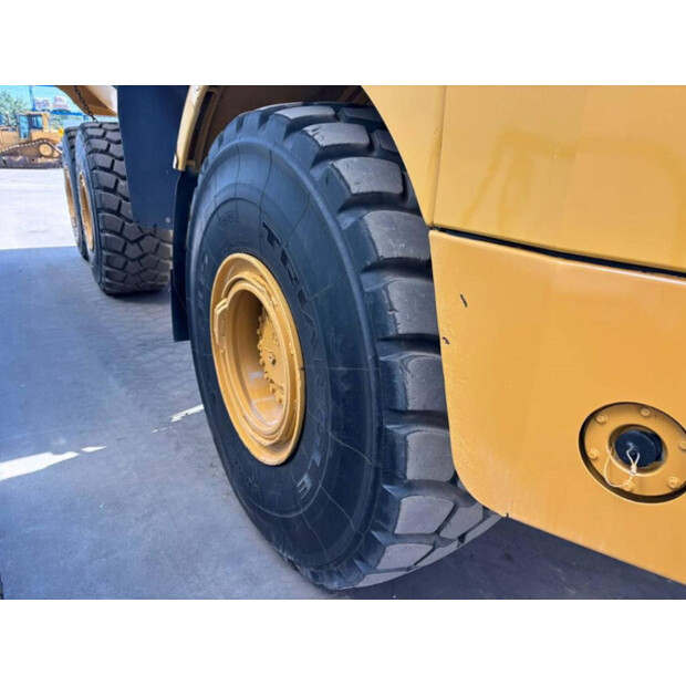 2018 Caterpillar 745-44711014