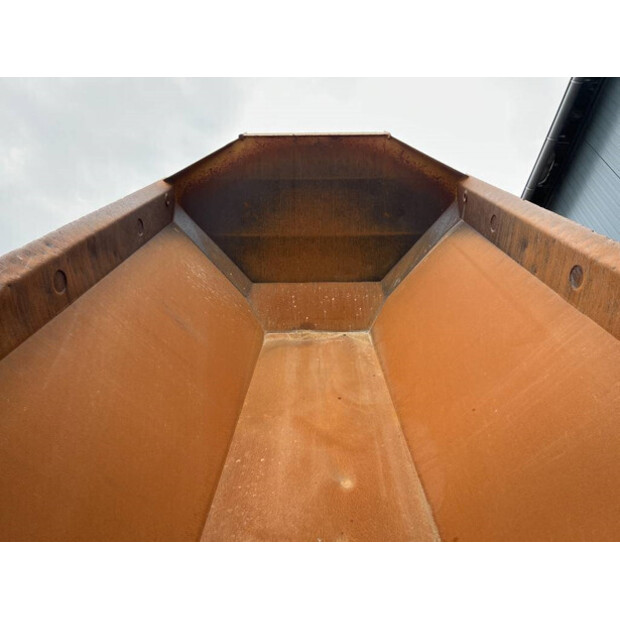 2018 Caterpillar 745-44711126