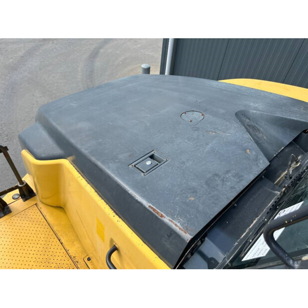 2012 Komatsu HM400-3-44711187