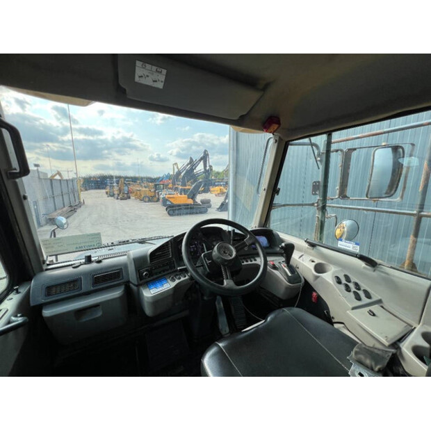 2012 Komatsu HM400-3-44711196