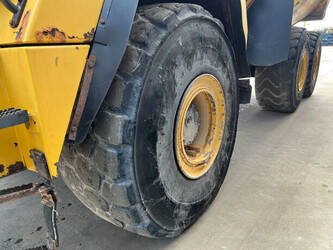 2012-komatsu-hm400-3-1400951-44711205