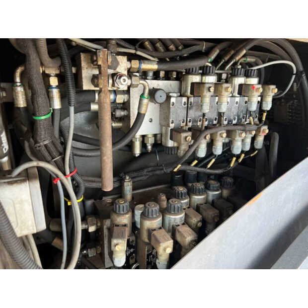 2014 Caterpillar SUPER 1900-3i - Incl. Extensions-44711555