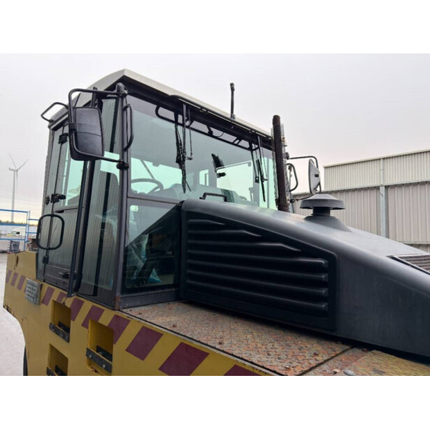 2005 BOMAG BW24R-44711580