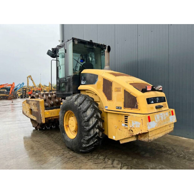 2011 كاتربيلر CP76-44711878