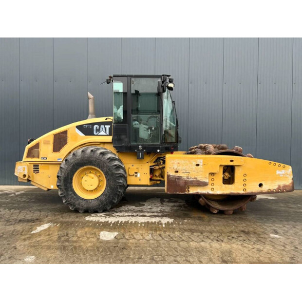 2011 كاتربيلر CP76-44711881