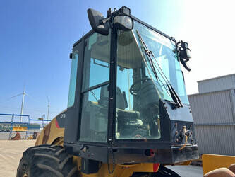 2011-caterpillar-cp76-1400982-44711941