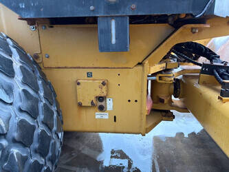2012-caterpillar-cs76-xt-1400985-44712007