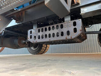 2012-fuchs-mhl454-1400998-44712310