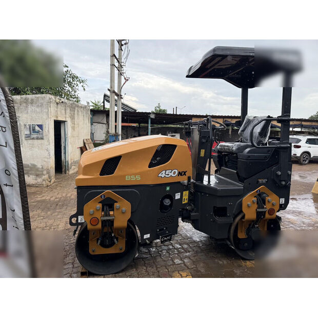 2025 CASE 450NX-44712581