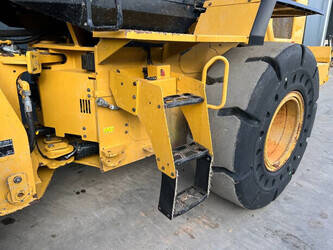 2019-caterpillar-930m-1401013-44712710