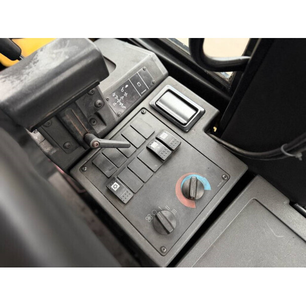 2000 Caterpillar 938G-44712813