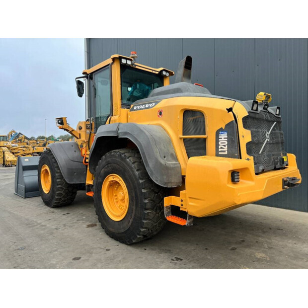 2017 Volvo L120H-44712994