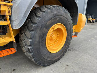 2017-volvo-l120h-1401028-44713021