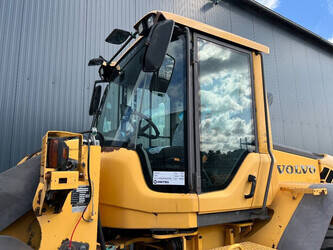 2011-volvo-l90f-1401032-44713125