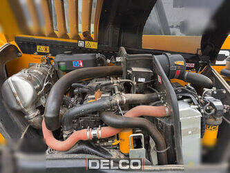 2025-jcb-540-70-1401039-44713257