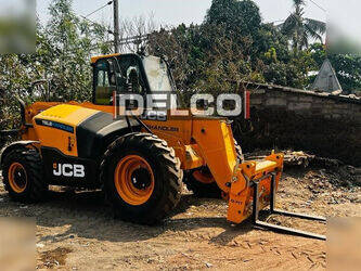 2025-jcb-530-70-1401057-44713510