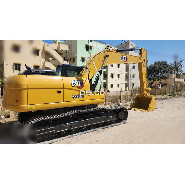 2025 كاتربيلر 323D3-44713668