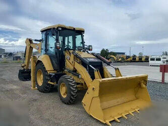 Image for BACKHOE LOADERS 2025 Caterpillar 424 for Sale in China