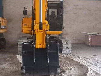 2025-jcb-js210-lc-1401092-44713980