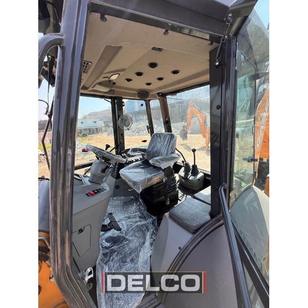 2025 CASE 770EX PLUS-44714777