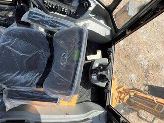 2025-case-770ex-plus-44714778