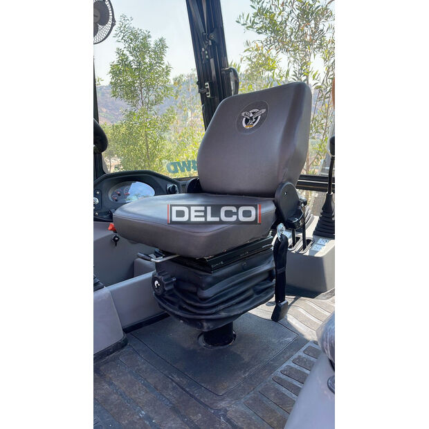 2024 CASE 770EX-44714807