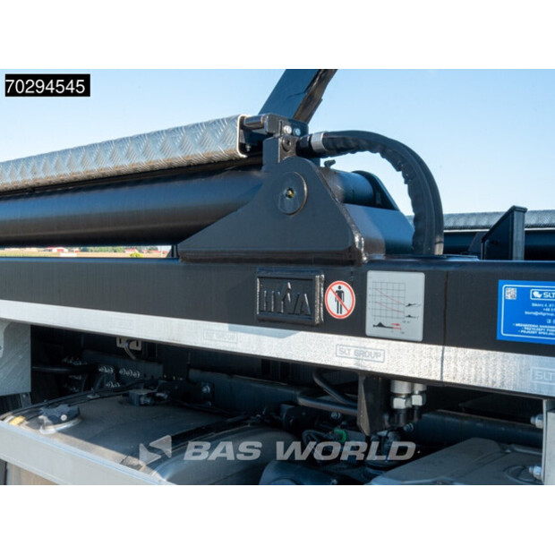 2022 فولفو FE 320-44714931