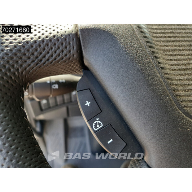 2025 Renault D240-44715113